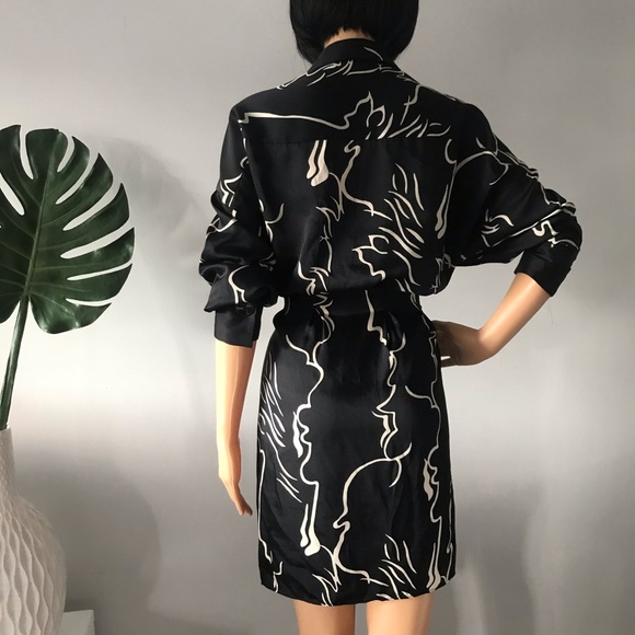 ꧁ 𝔻ℝ𝔼𝕊𝕊 ꧂ - Picture 3 of 4